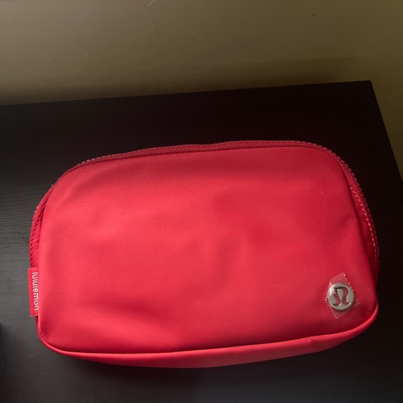 Everywhere belt bag 1lb - Picture 2 of 4